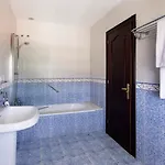 Valencia 3*