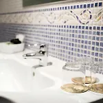 Valencia Hotel 3*