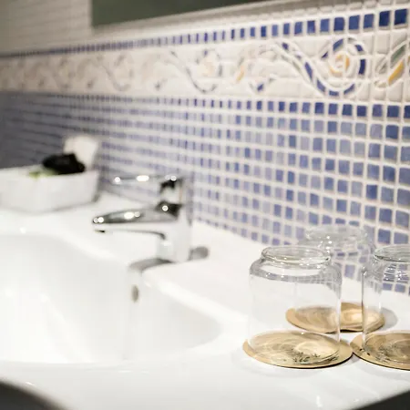 Valencia Hotel 3*
