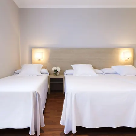 Valencia 3*