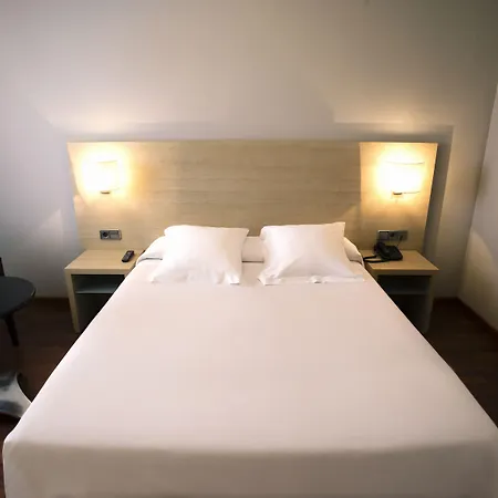Valencia Hotel 3*