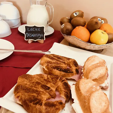 Valencia 3*