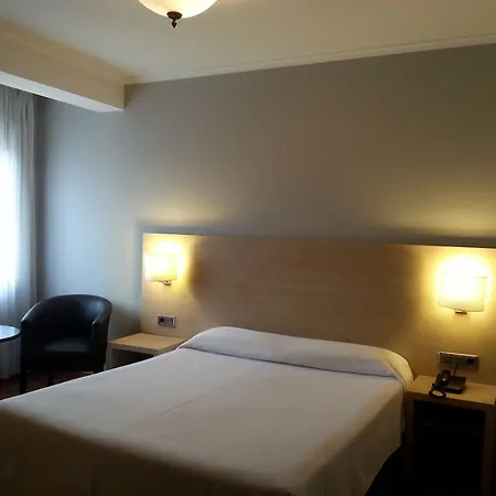 Valencia Hotel 3*