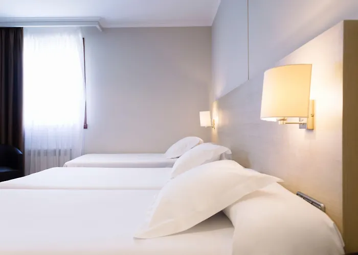 Valencia 3*